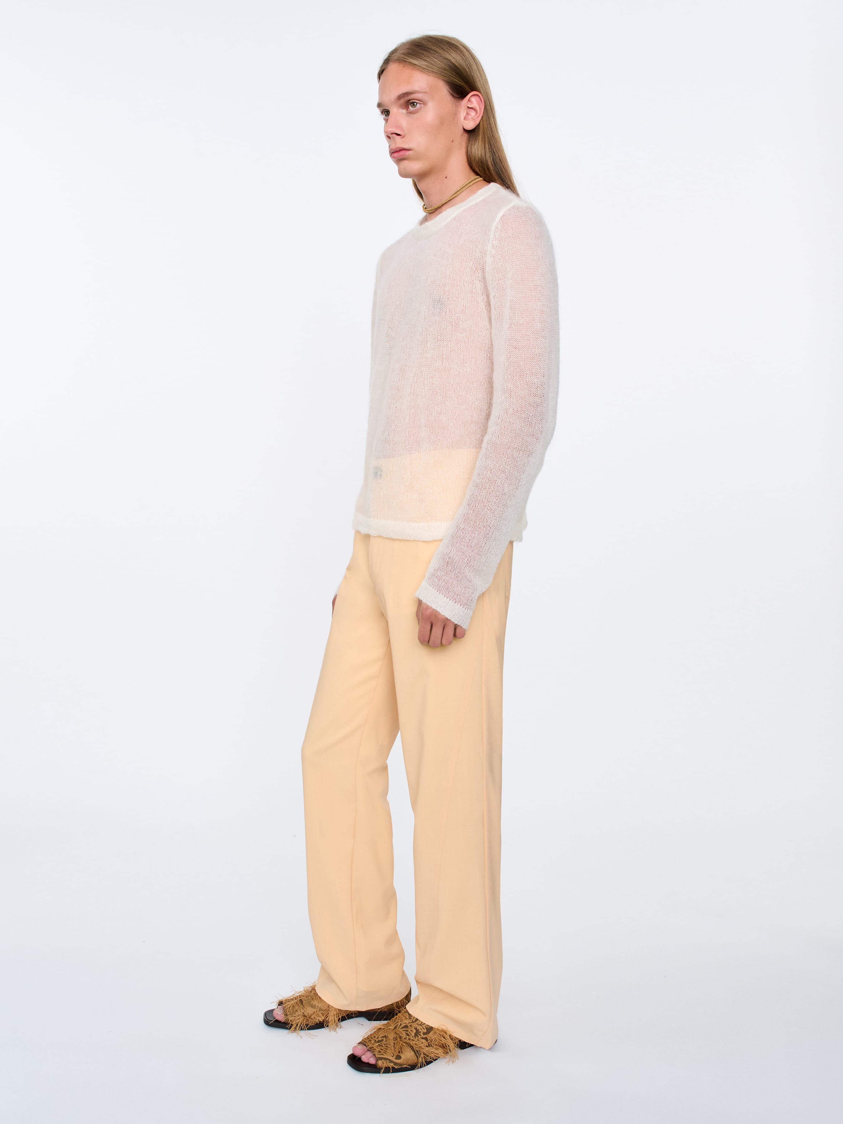 1052_aae9413e11-les-sweater_white-sheer-mohair_023-large